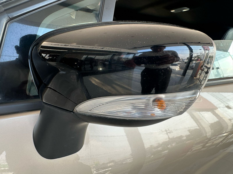 Renault Captur  5 pts. Iconic, TA, piel, GPS, RA-18 2022
